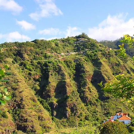 Gaestezimmer Mit Aussenkueche L Casa Vento Madeira 里贝拉布拉瓦