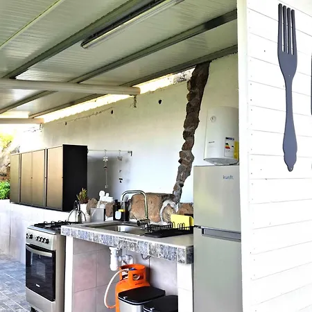 Homestay Gaestezimmer Mit Aussenkueche L Casa Vento Madeira Ribeira Brava