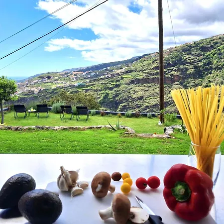 Gaestezimmer Mit Aussenkueche L Casa Vento Madeira